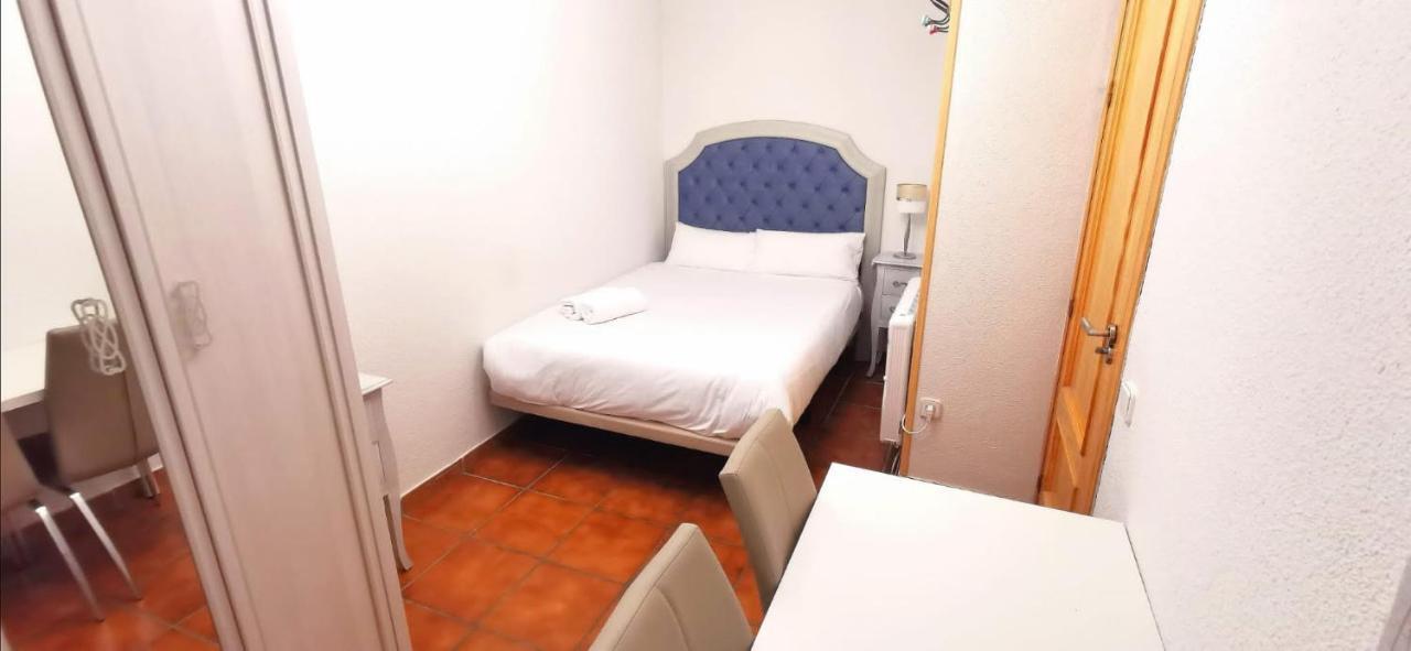 Ferienwohnung Apartamento En El Centro De Madrid Exterior foto